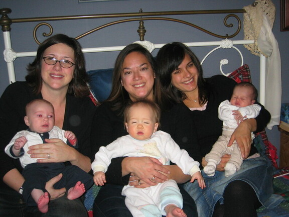 Sue &amp; a hungry Caleb, Zara &amp; Zoe, Kama &amp; Ava - Dec. 10th