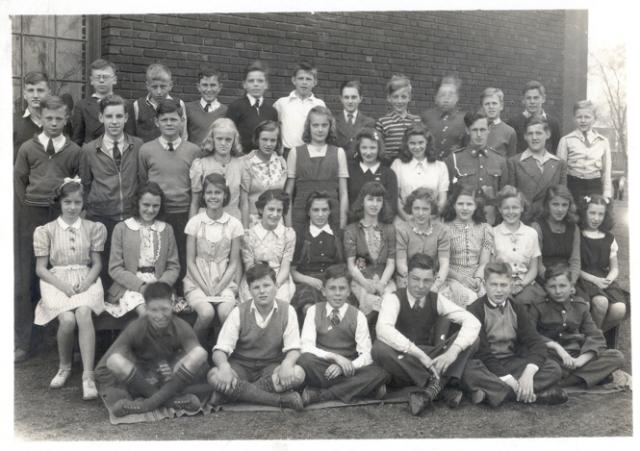 Grade 7 class photo (1942) Ralph Dubreuil student