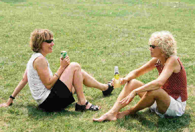 Andrea and Marion at the Sunday Picnic